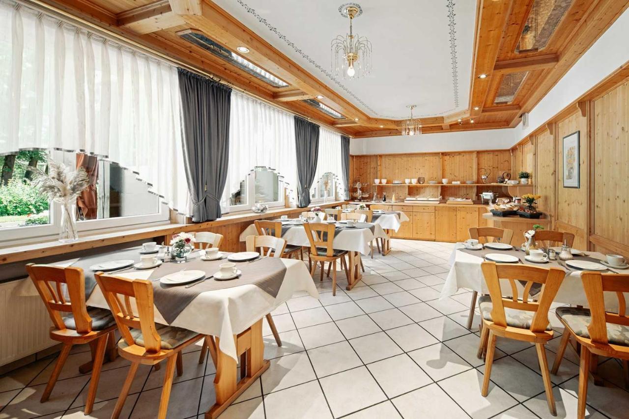 Hotel Park Cafe Reichl Bad Abbach Εξωτερικό φωτογραφία