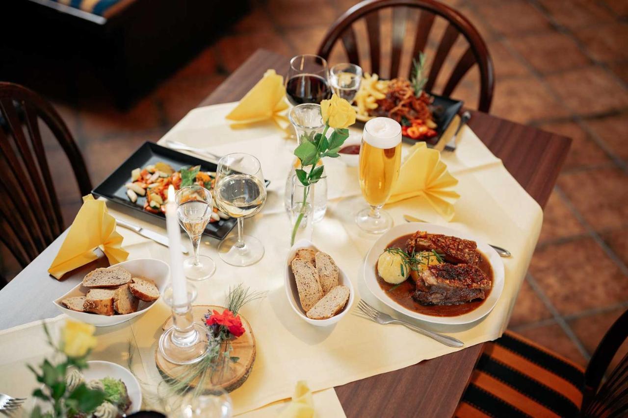 Hotel Park Cafe Reichl Bad Abbach Εξωτερικό φωτογραφία